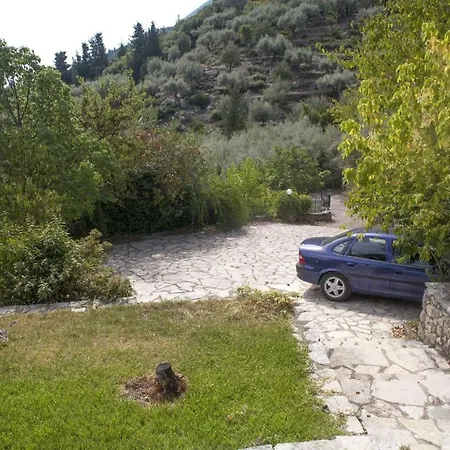 Mary's House Νικιάνα
